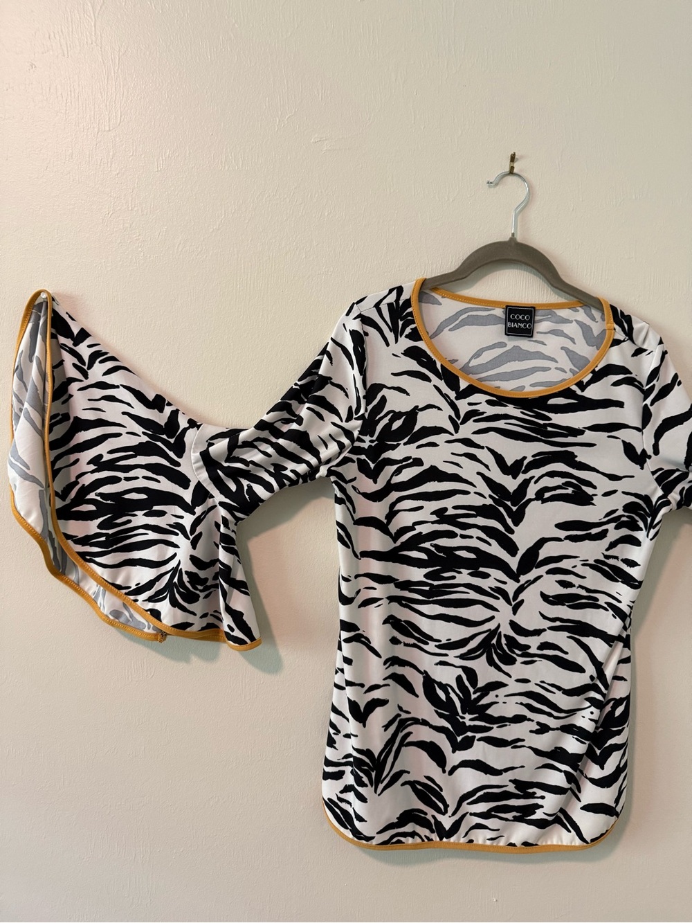 Coco Bianco Black & White Zebra Print Bell Sleeve Top - Mustard Trim - Med